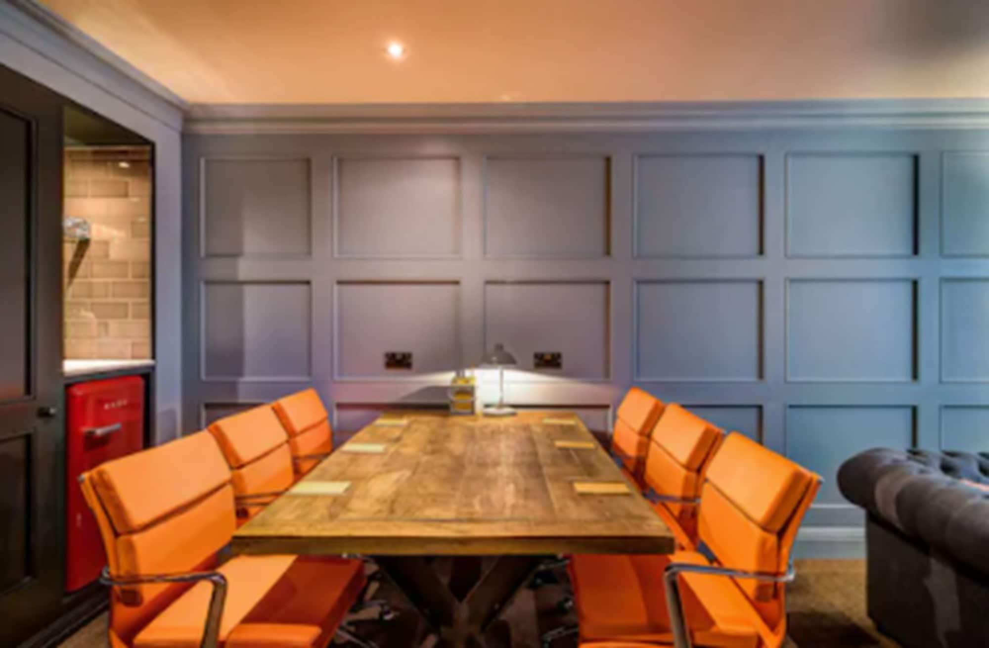 The Great House, Sonning, Berkshire 3* Reading