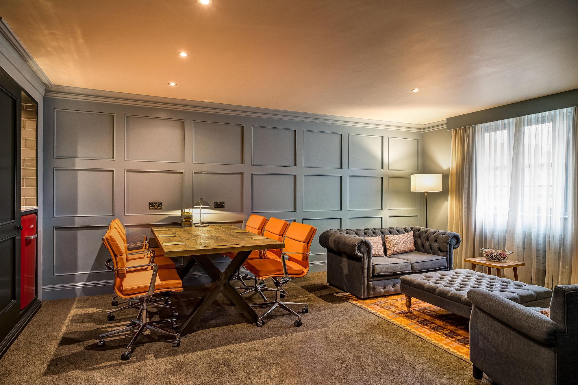 The Great House, Sonning, Berkshire 3*